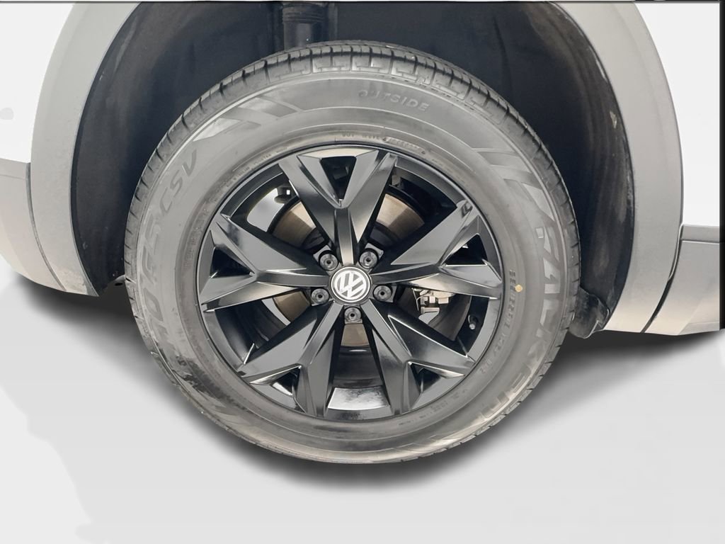 Used 2018 Volkswagen Atlas SE image 14