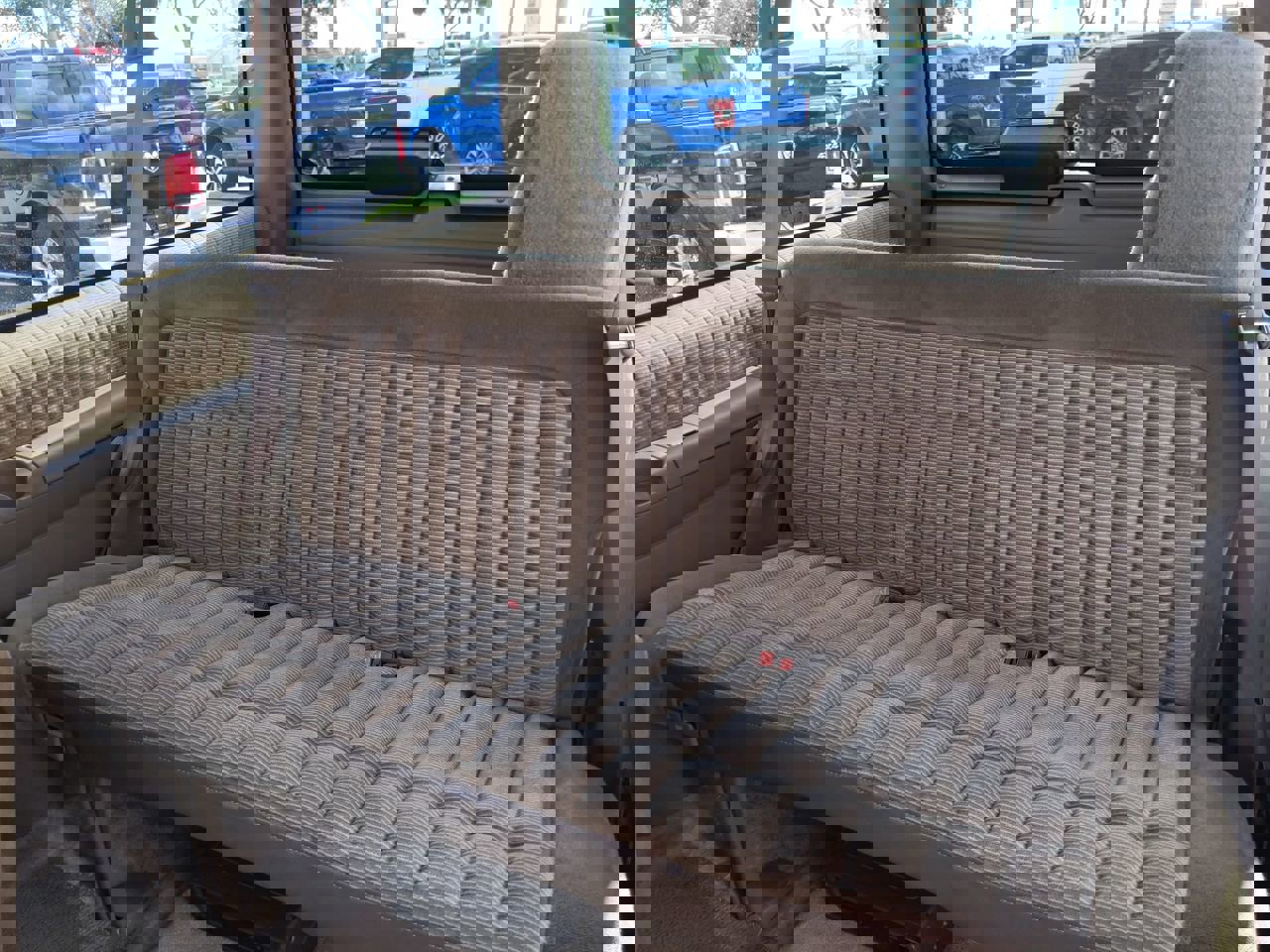 Used 1994 GMC Yukon 4WD 2-Door image 12