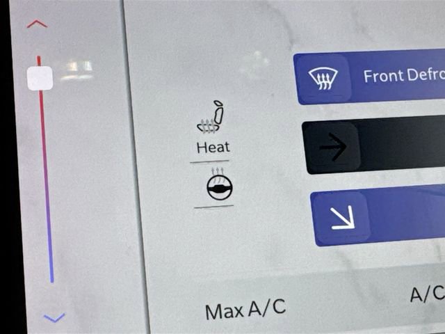 Used 2024 Jeep Grand Cherokee Limited image 25