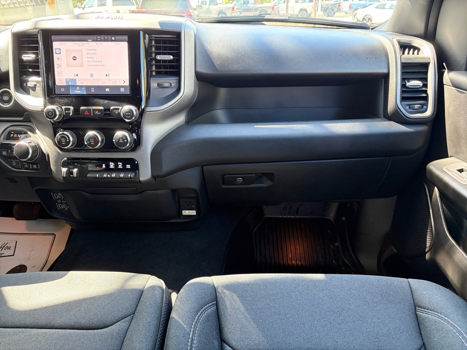 Used 2025 RAM 1500 Warlock AWD/4WD image 24