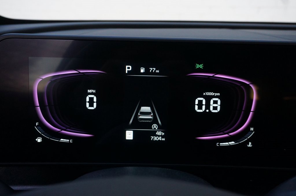 Used 2025 Kia Sportage EX image 23