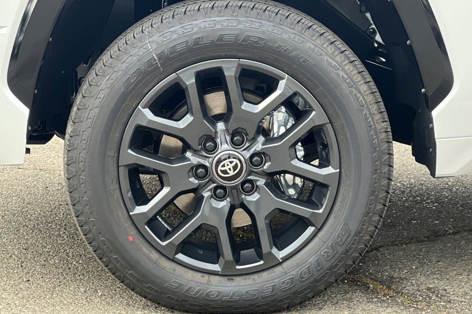 New 2026 Toyota Tundra Platinum image 32