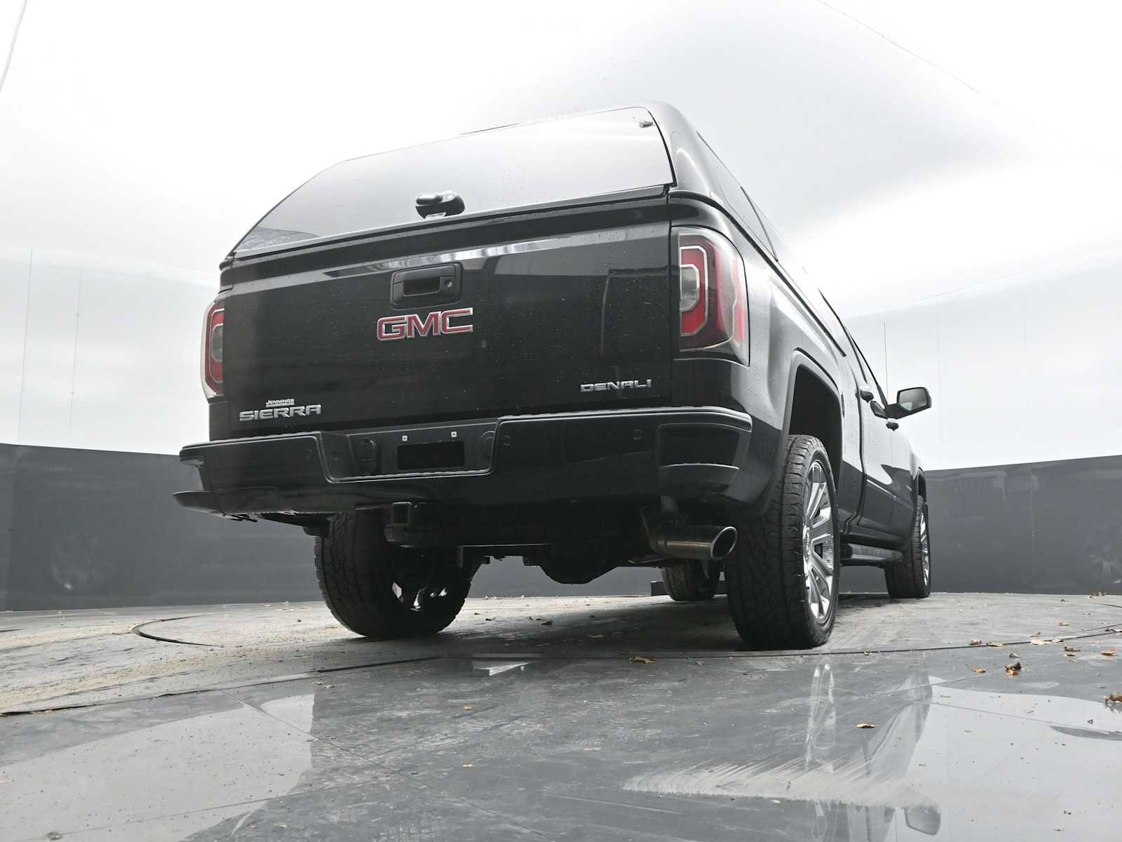 Used 2018 GMC Sierra 1500 Denali w/ Denali Ultimate Package image 25