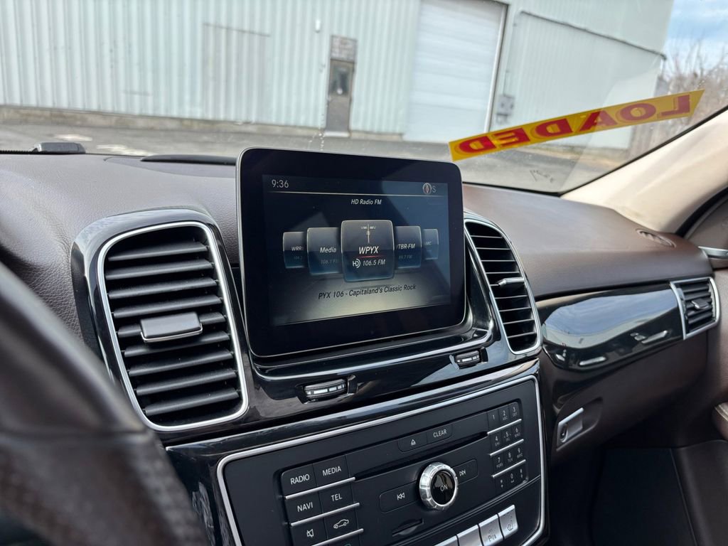 Used 2017 Mercedes-Benz GLE 350 4MATIC image 22