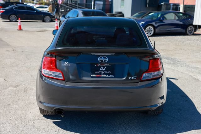 Used 2013 Scion tC FWD image 12