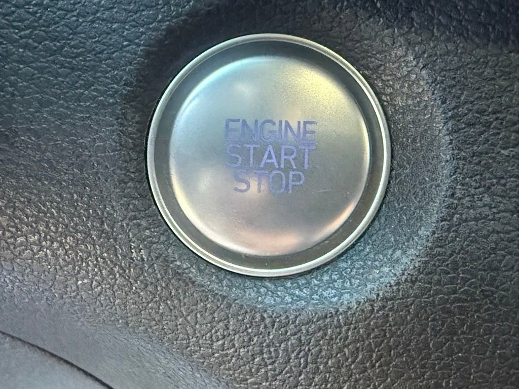 Used 2019 Hyundai Santa Fe Limited w/ Cargo Package image 20