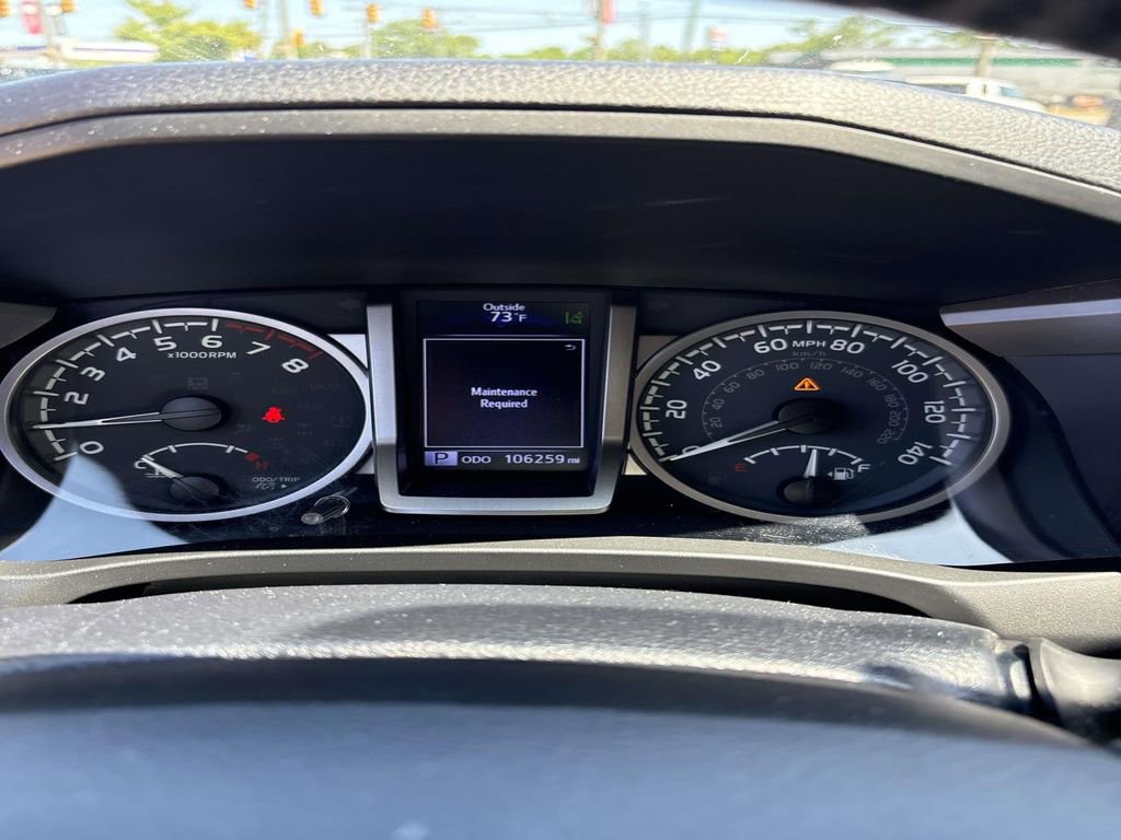 Used 2020 Toyota Tacoma Limited AWD/4WD image 11