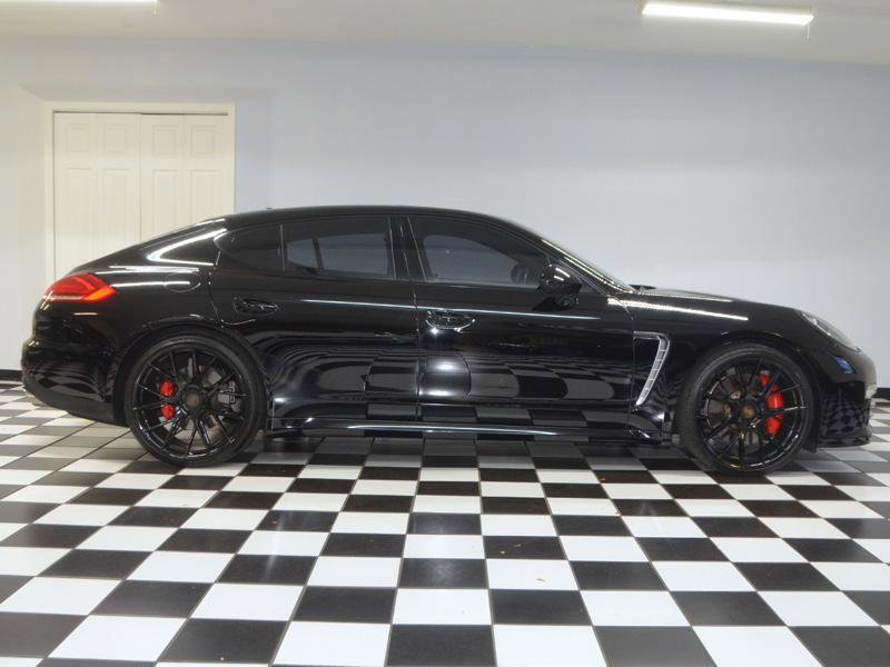 Used 2016 Porsche Panamera Turbo image 10