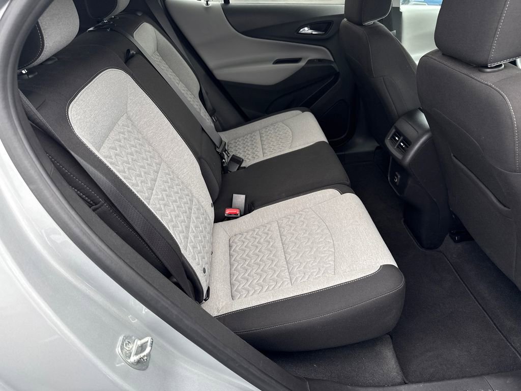 Used 2022 Chevrolet Equinox LT FWD image 16