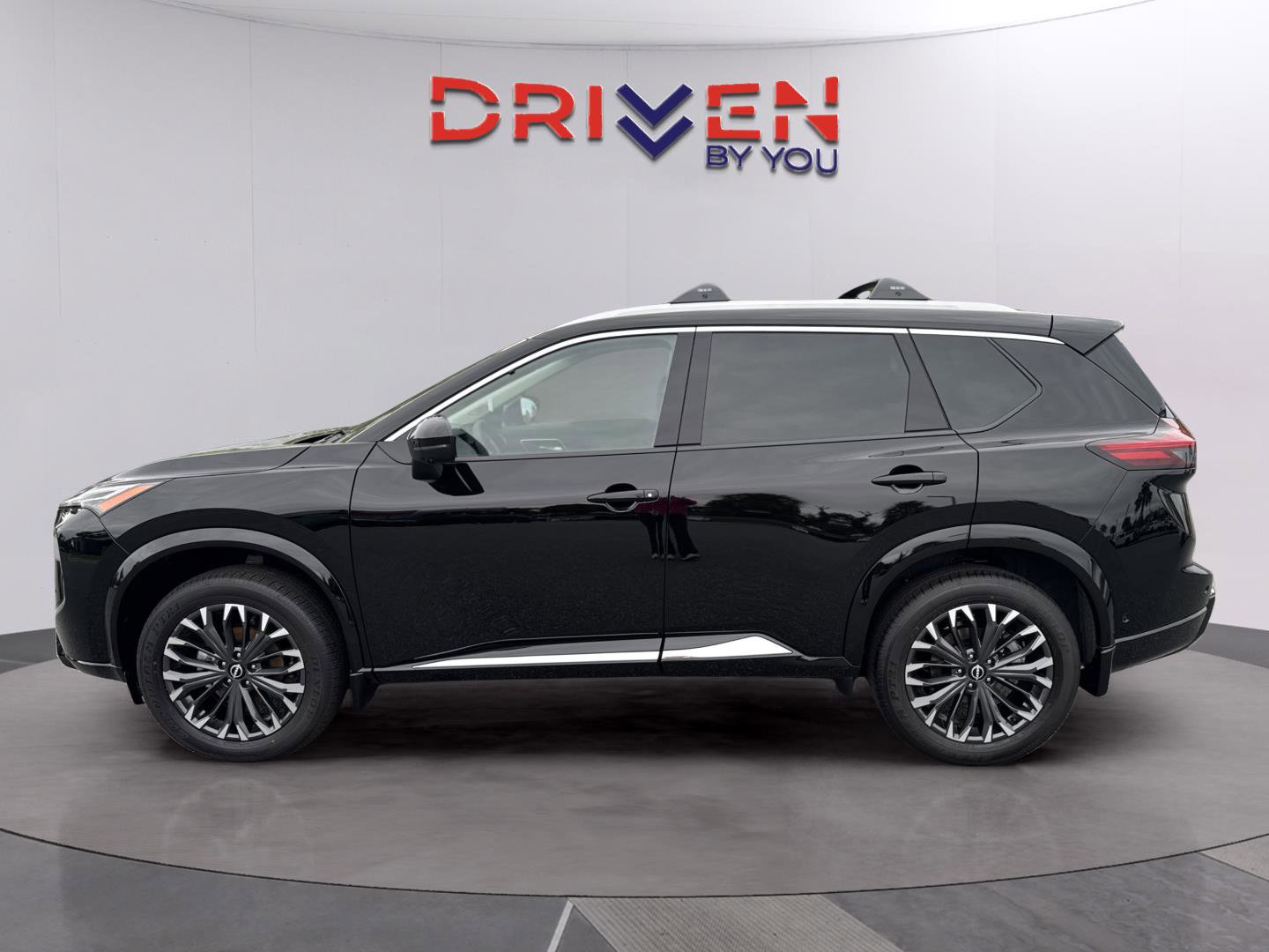 New 2026 Nissan Rogue Platinum w/ Platinum Premium Package AWD/4WD image 2