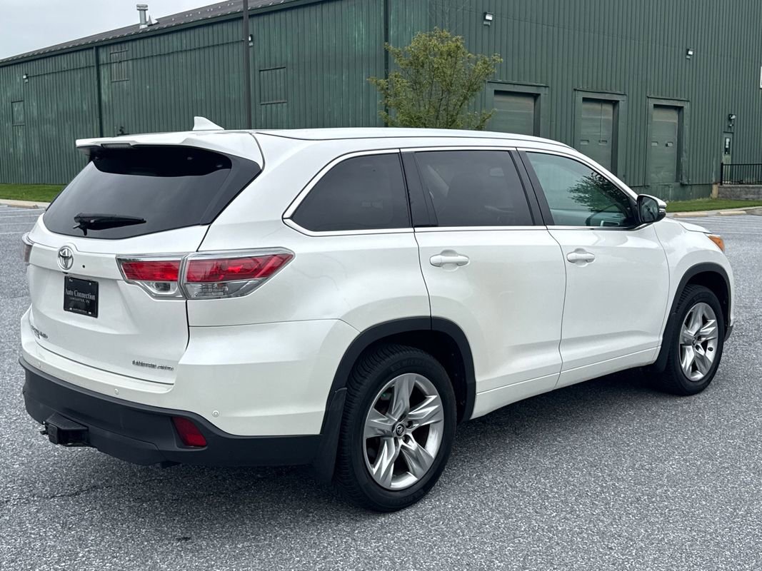 Used 2016 Toyota Highlander Limited AWD/4WD image 8
