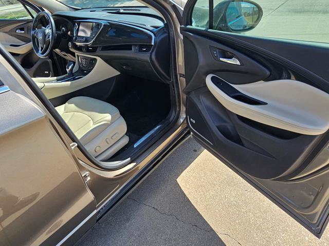 Used 2017 Buick Envision Premium AWD/4WD image 18