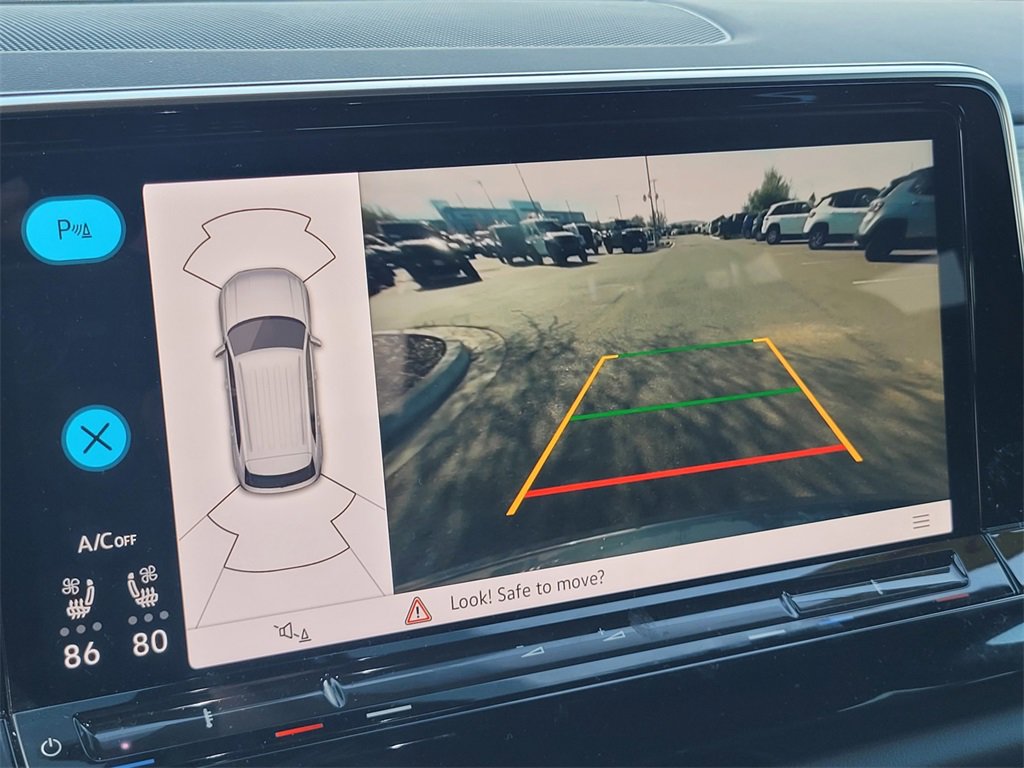 Used 2024 Volkswagen Atlas Cross Sport SE image 21