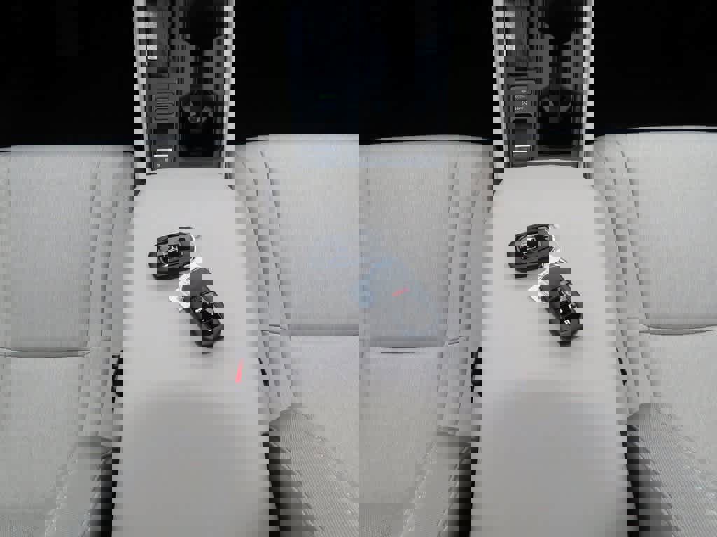 New 2026 Honda Accord SE image 24