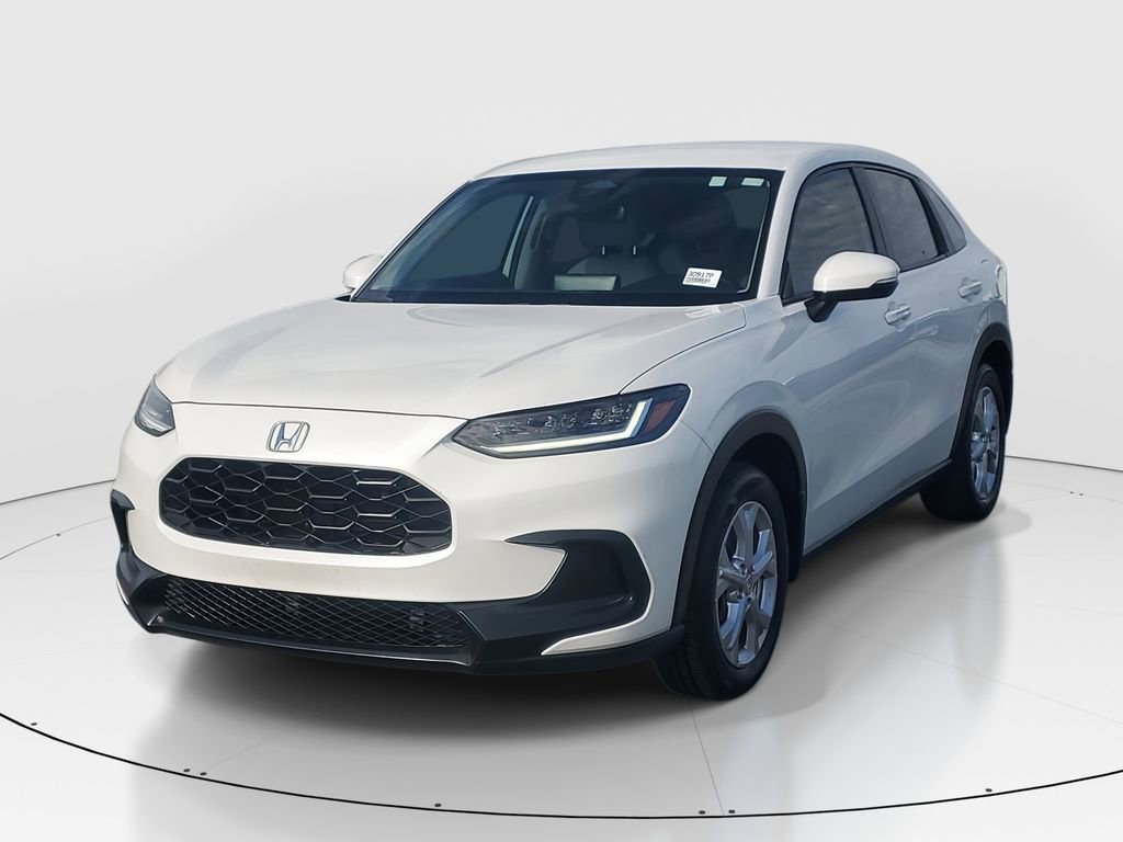 Used 2023 Honda HR-V LX image 3