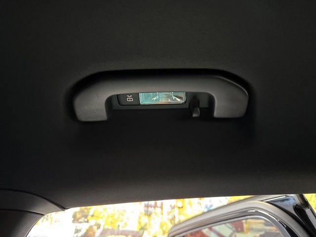 Used 2024 Mercedes-Benz GLA 250 4MATIC image 35