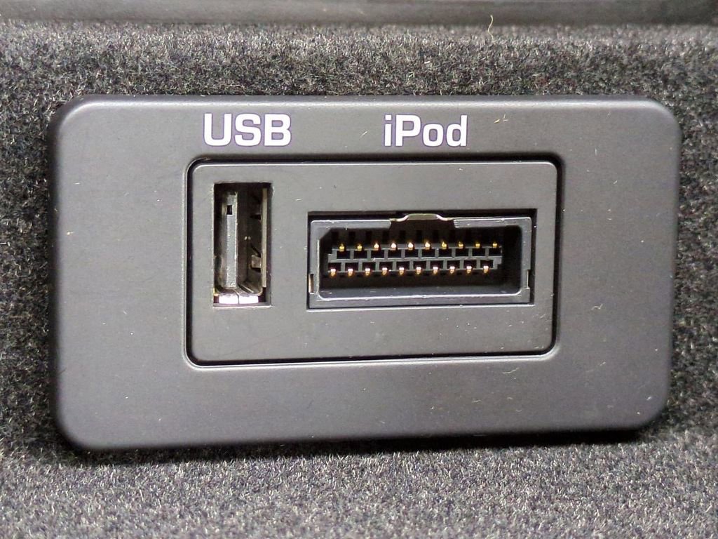 Used 2011 Jaguar XK Coupe image 23