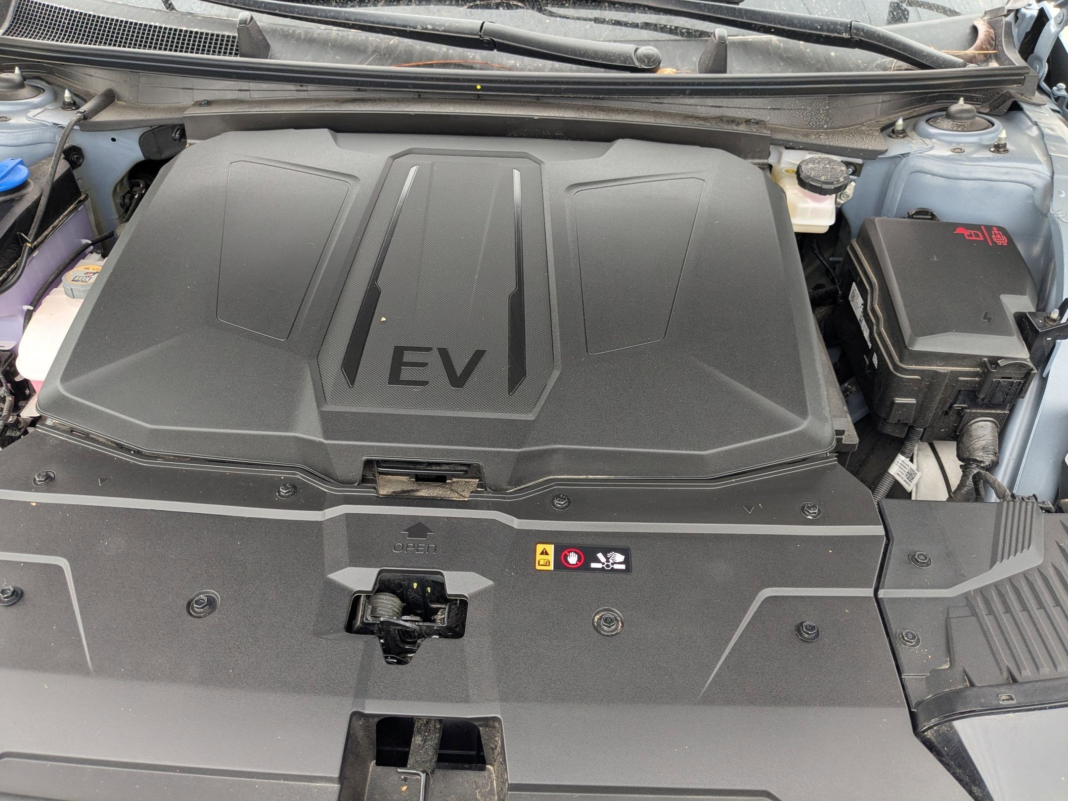 Certified 2025 Hyundai Ioniq 5 Limited image 34