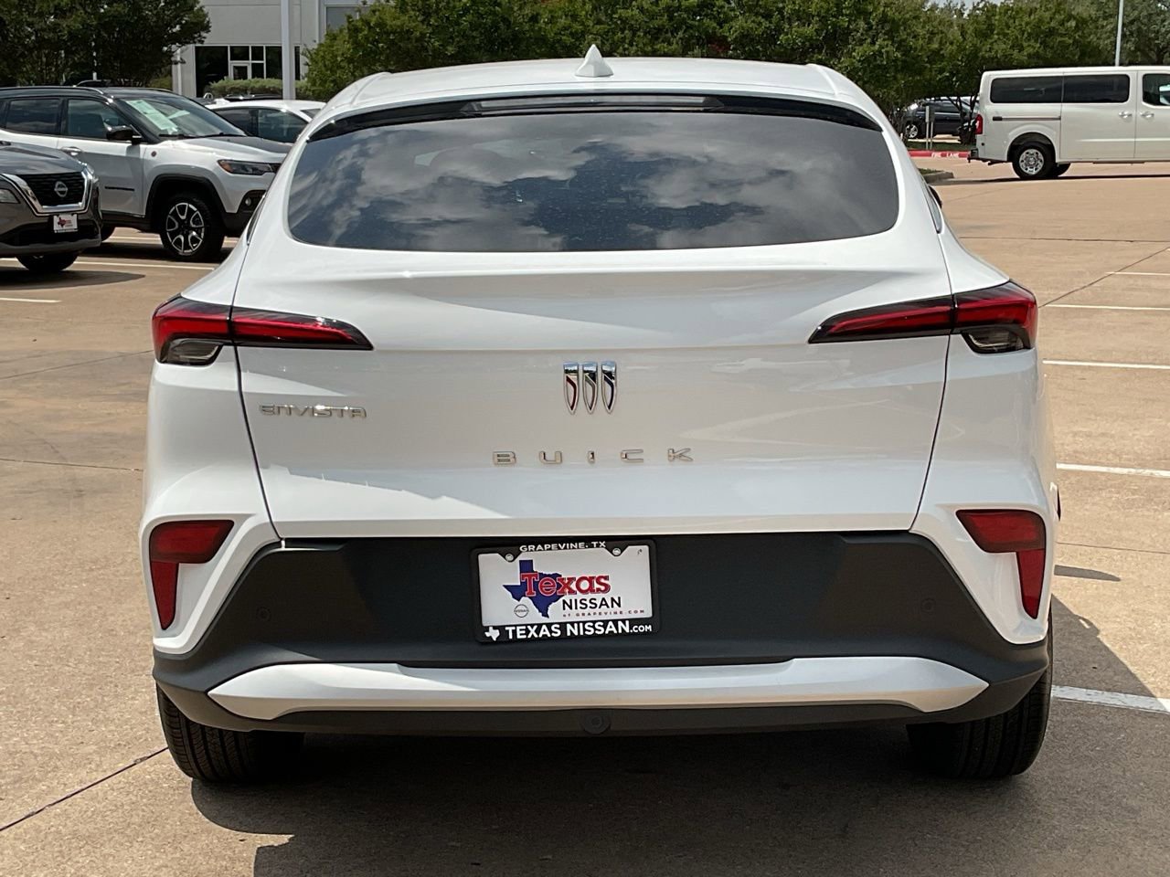 Used 2025 Buick Envista Preferred image 6