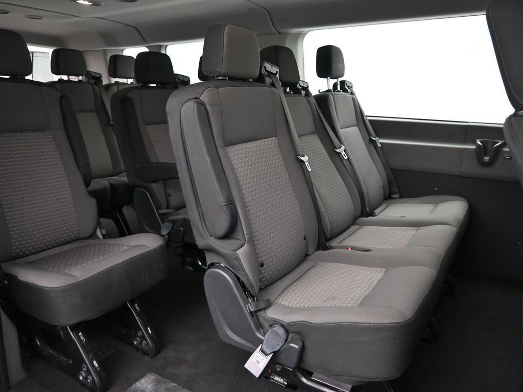 Used 2023 Ford Transit 350 XLT image 13