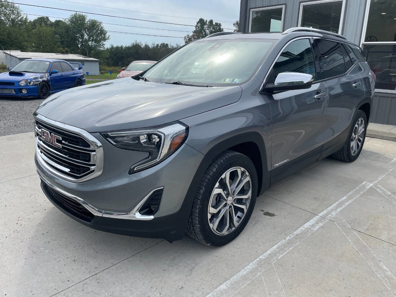 Used 2020 GMC Terrain SLT w/ Preferred Package image 4