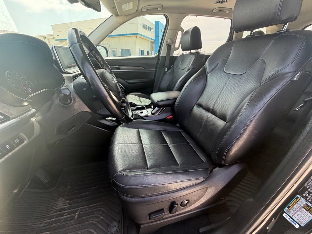 Used 2022 Kia Telluride EX w/ EX Premium Package AWD/4WD image 11