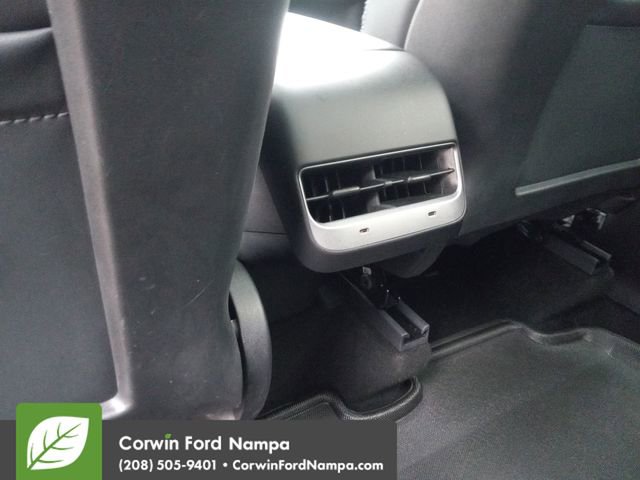 Used 2021 Tesla Model Y Long Range image 23