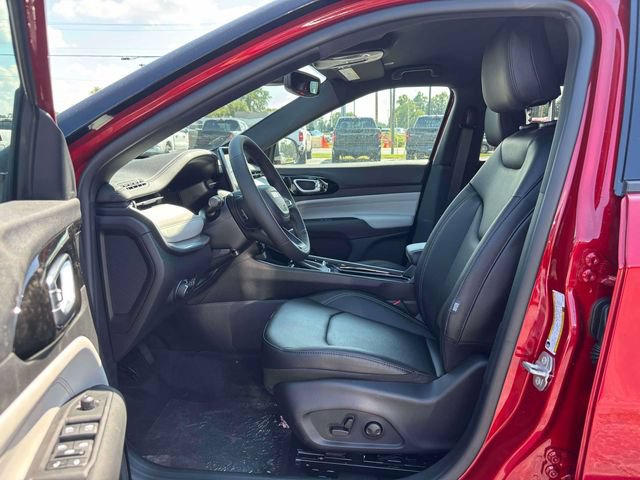 New 2026 Jeep Compass Limited AWD/4WD image 3
