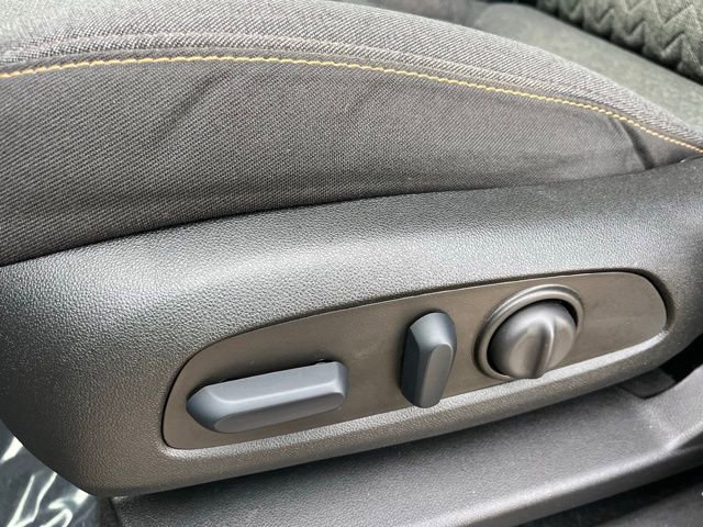 Used 2023 Chevrolet Equinox LT image 14