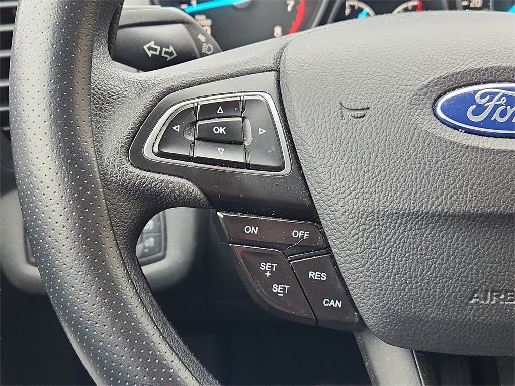 Used 2018 Ford Escape SE w/ SE Sync 3 Package image 16