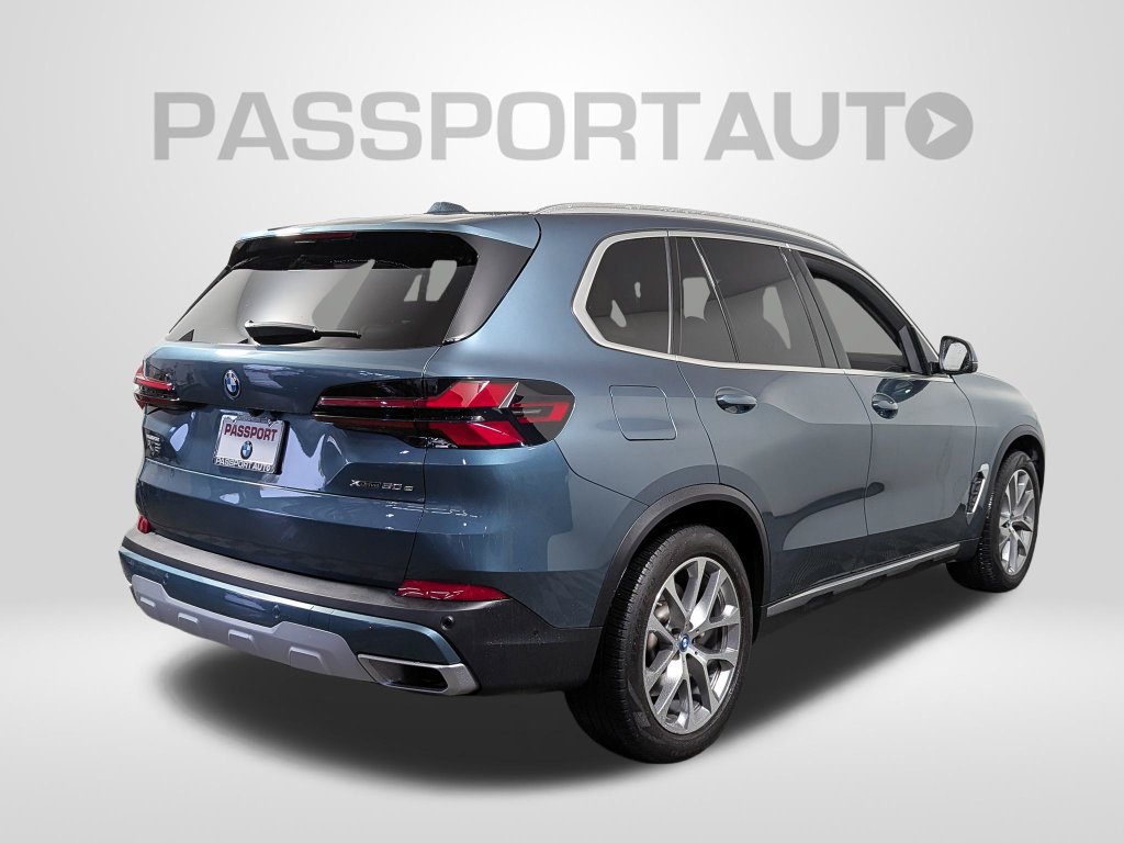 Certified 2025 BMW X5 xDrive50e w/ Premium Package AWD/4WD image 7