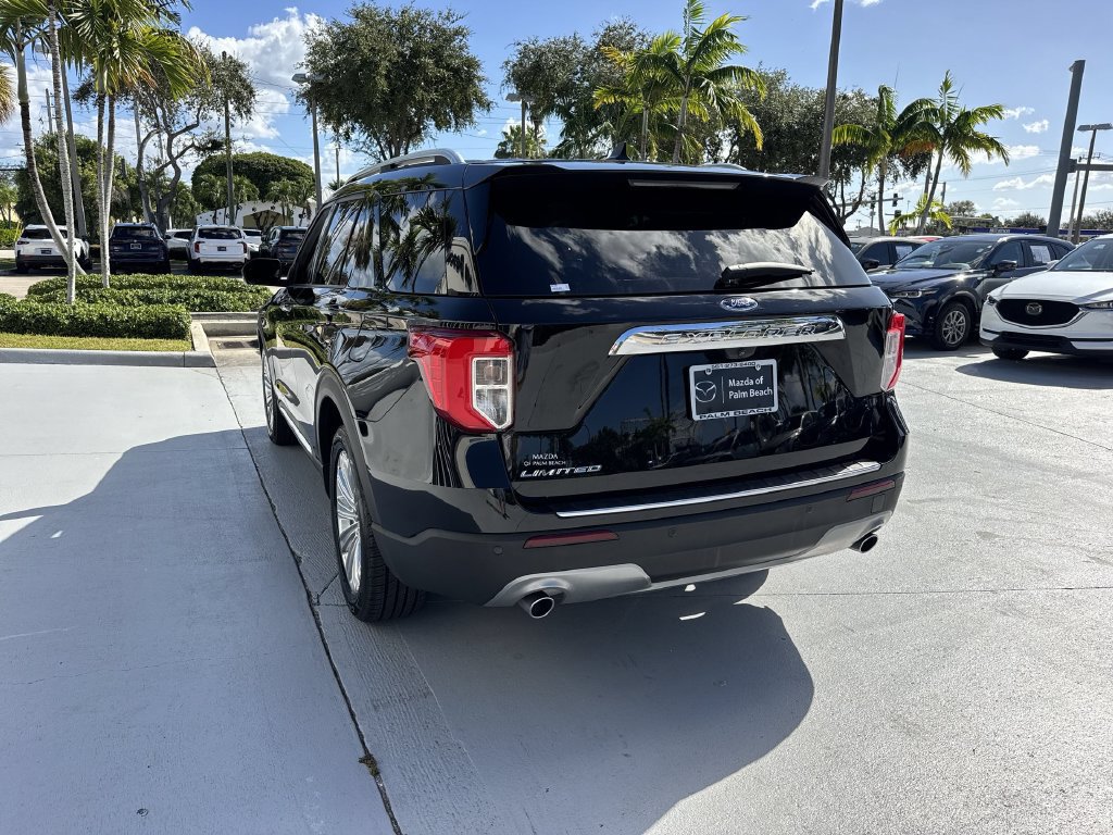 Used 2023 Ford Explorer Limited w/ Limited Technology Package RWD image 13