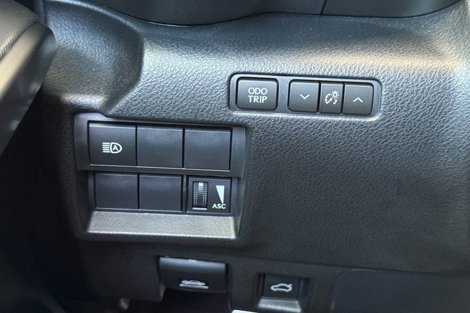 Used 2025 Lexus IS 350 F Sport RWD image 35