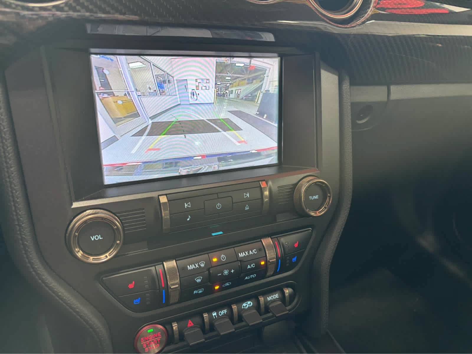 Used 2020 Ford Mustang Shelby GT500 w/ Technology Package RWD image 19