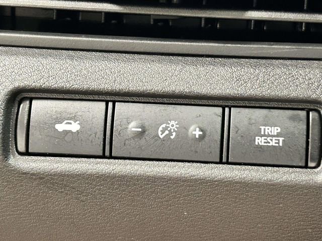 Used 2024 Nissan Altima 2.5 SR FWD image 20