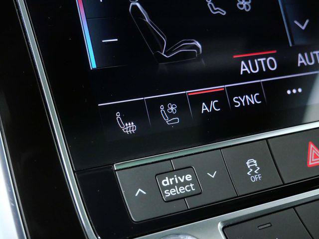 Used 2025 Audi Q7 2.0T Premium Plus AWD/4WD image 25