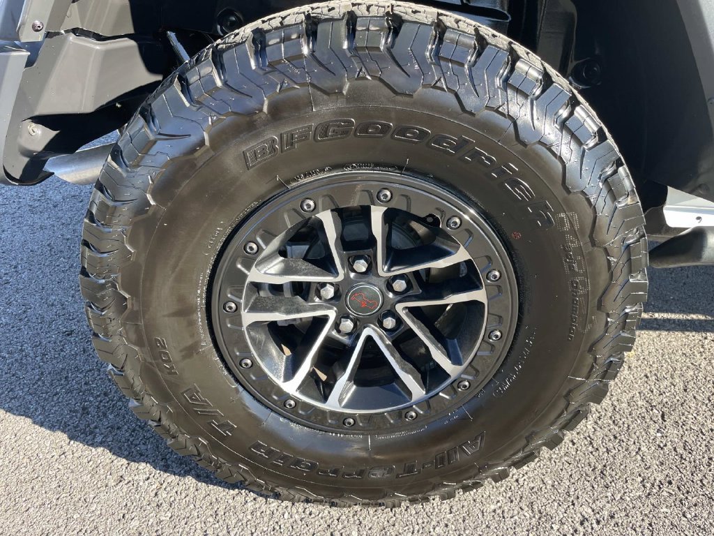 Used 2024 Jeep Wrangler Unlimited Rubicon AWD/4WD image 25