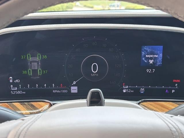 Certified 2024 Cadillac Escalade ESV Sport Platinum AWD/4WD image 27
