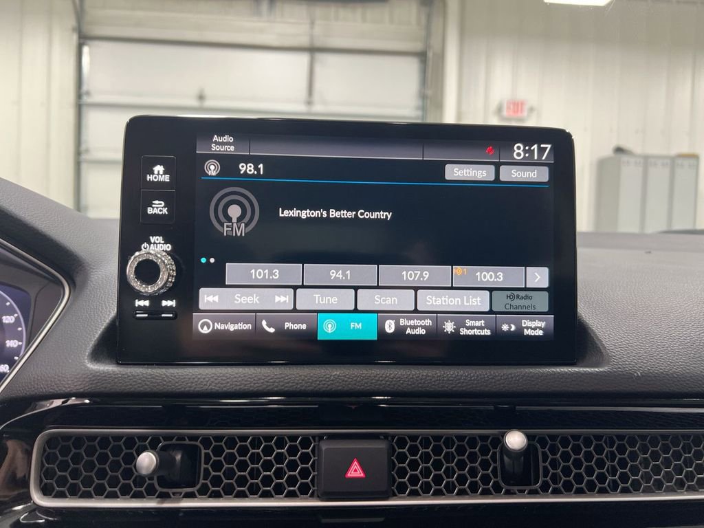 Used 2022 Honda Civic Touring image 14