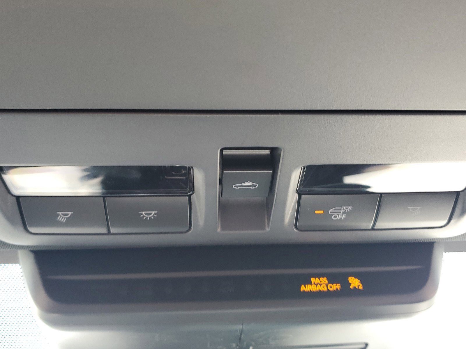 Used 2025 MAZDA CX-70 Plug-In Hybrid w/ Premium Plus image 31