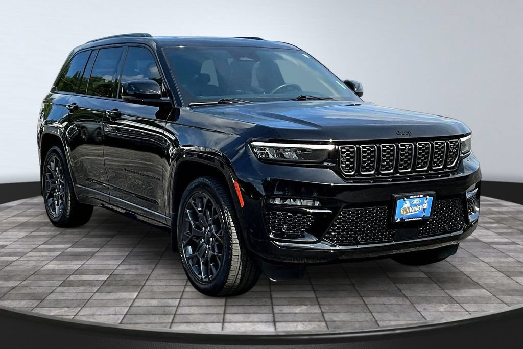 Used 2025 Jeep Grand Cherokee Summit AWD/4WD video 1