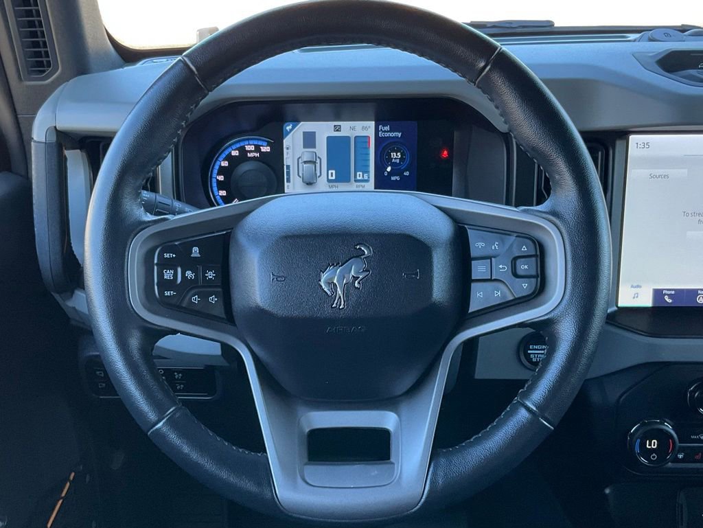 Used 2023 Ford Bronco Badlands image 55