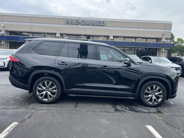 Used 2024 Toyota Grand Highlander AWD image 6