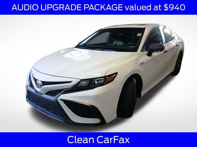 Used 2021 Toyota Camry SE w/ Audio Upgrade Package image 3