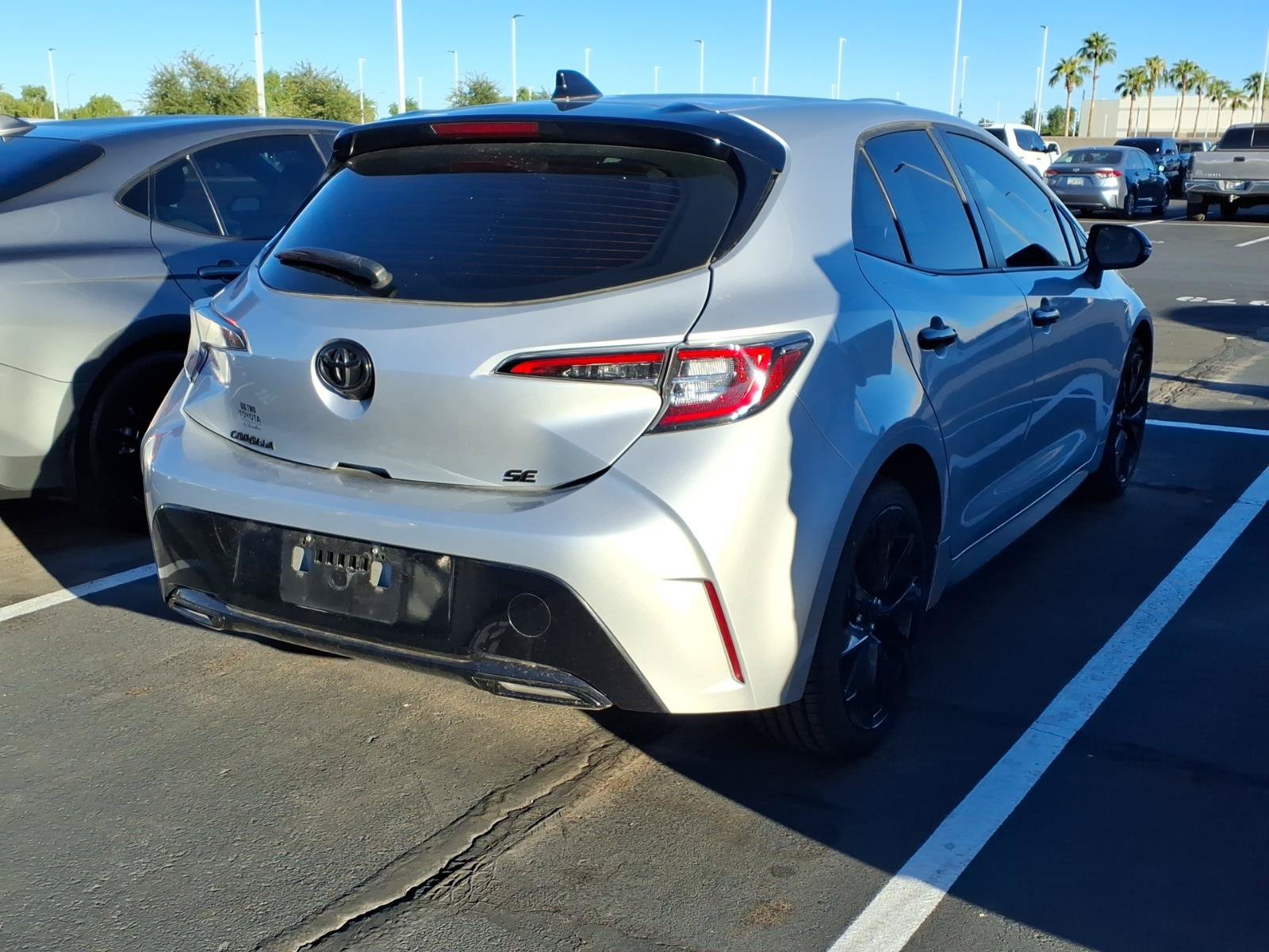 Used 2021 Toyota Corolla SE w/ Carpet Mat Package (TMS) FWD image 4