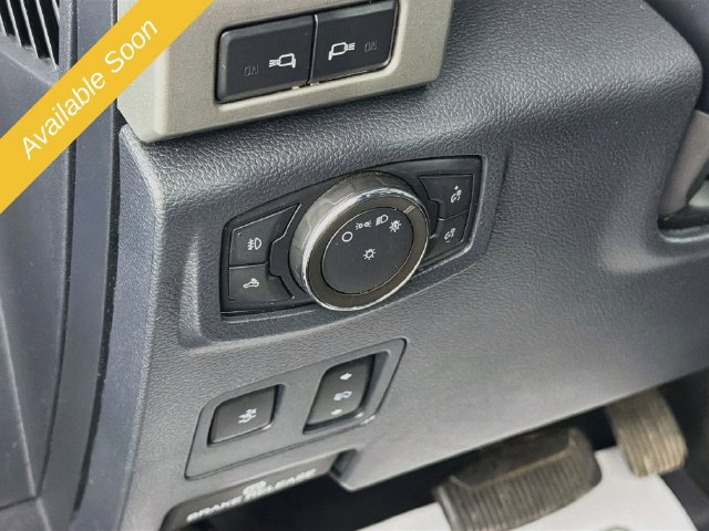 Used 2022 Ford F350 Lariat w/ Tremor Off-Road Package AWD/4WD image 10