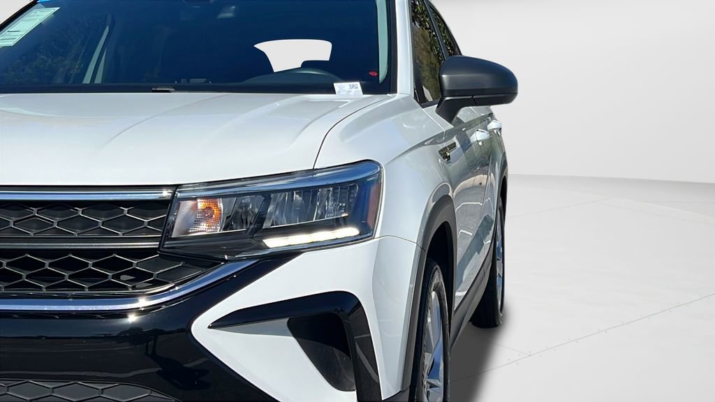 Used 2023 Volkswagen Taos S w/ IQ Drive S Package image 33