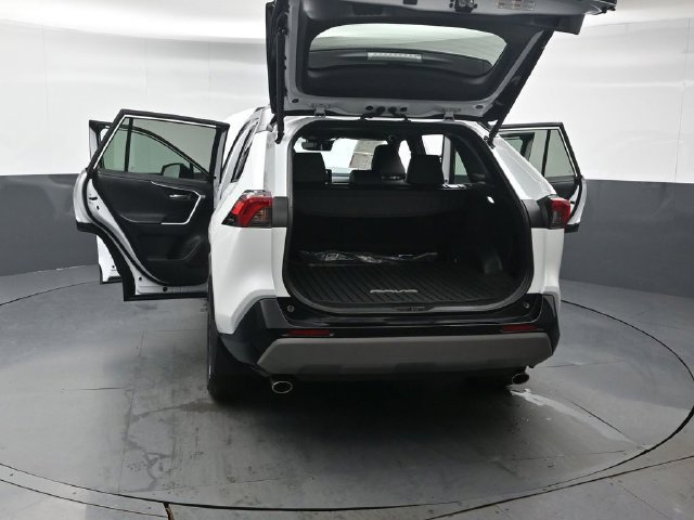 Certified 2025 Toyota RAV4 XSE w/ Weather Package AWD/4WD image 52