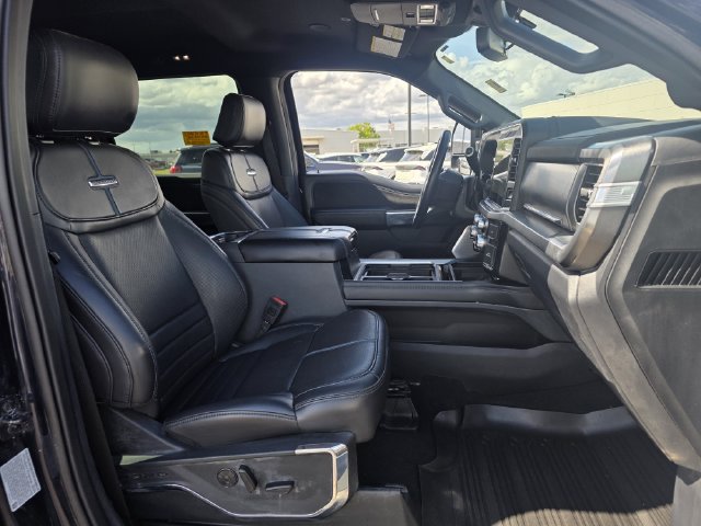 Used 2025 Ford F350 Platinum AWD/4WD image 33