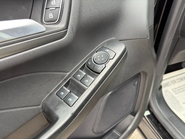 Used 2024 Ford Escape SE FWD image 19